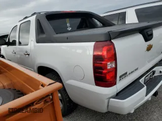 2012 Chevrolet Avalanche LT with VIN 3GNMCFE07CG132264, listed as a Copart auction lot 75138174 with 0 mi miles and Salvage Title. Bid and sale history available at carsss.com. Image 2.