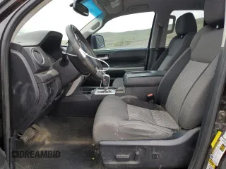 2014 Toyota Tundra SR with VIN 5TFRM5F12EX076598, listed as a Copart auction lot 56789685 with 189,374 mi miles and Clean title. Bid and sale history available at DreamBid. Image 7.