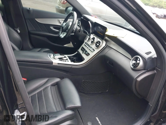 2019 Mercedes-Benz C 43 AMG с VIN 55SWF6EB5KU297002, выставлен на аукционе IAAI как лот 42274373 с пробегом 96 241 миль миль и . История ставок и продаж доступна на DreamBid. Изображение 5.