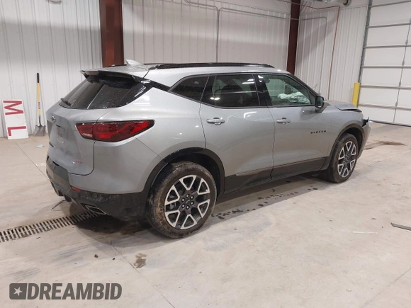 2024 Chevrolet Blazer RS with VIN 3GNKBKRS7RS133533, listed as a IAAI auction lot 42130846 with 33,488 mi miles and . Bid and sale history available at DreamBid. Image 4.