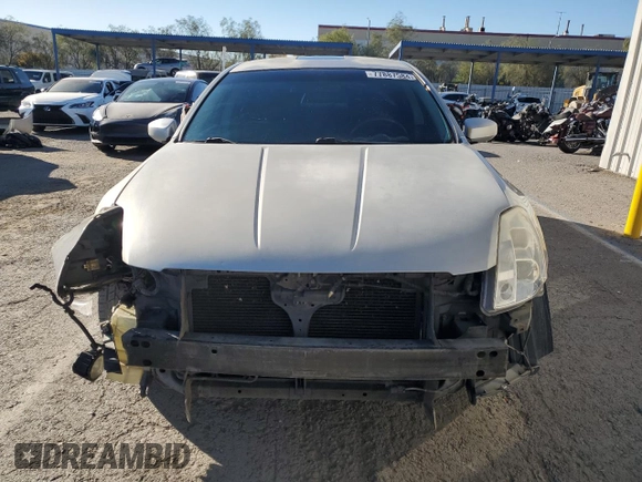 2004 Nissan Maxima SE with VIN 1N4BA41E44C844009, listed as a Copart auction lot 77887584 with 252,152 mi miles and Salvage Title. Bid and sale history available at DreamBid. Image 5.