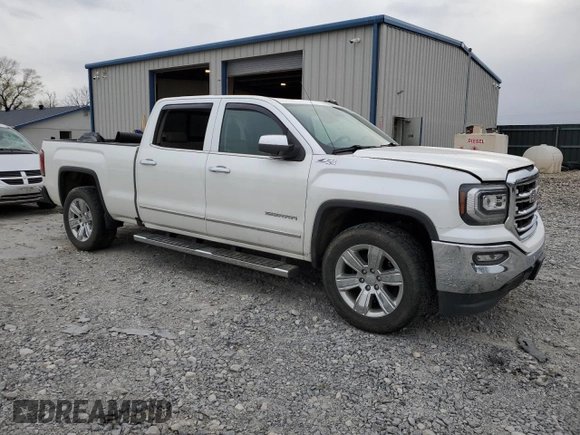 2017 GMC Sierra 1500 SLT z VIN 3GTU2NEC4HG150132, wystawiony jako Copart lot #50276125 z przebiegiem Nie podano mil oraz Szkody całkowita. Historia ofert i sprzedaży dostępna na DreamBid. Obrazek 4.