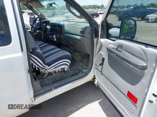 2003 Ford F-250 XL with VIN 1FTNX20FX3EA35282, listed as a IAAI auction lot 42564019 with 527,619 mi miles and . Bid and sale history available at DreamBid. Image 5.