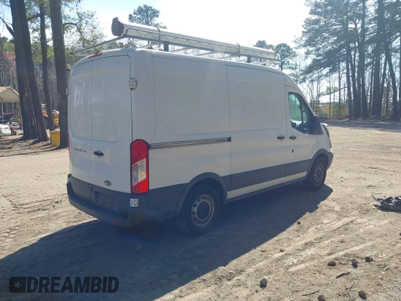 2016 Ford Transit Cargo with VIN 1FTYE1CM1GKA17395, listed as a IAAI auction lot 41892013 with 188,016 mi miles. Bid and sale history available at carsss.com. Image 4.
