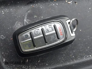 2020 Chrysler Pacifica Touring with VIN 2C4RC1FG3LR245765, listed as a IAAI auction lot 42069689 with 40,869 mi miles and . Bid and sale history available at DreamBid. Image 11.