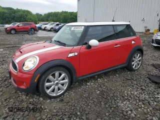 2007 MINI Hardtop S z VIN WMWMF73507TL86439, wystawiony jako Copart lot #56500525 z przebiegiem 153 944 mil mil oraz Szkoda całkowita • Salvage title. Historia ofert i sprzedaży dostępna na DreamBid. Obrazek 1.