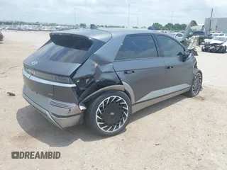 2023 Hyundai Ioniq 5 Limited z VIN KM8KRDAF4PU229790, wystawiony jako IAAI lot #42280664 z przebiegiem 14 902 mil mil oraz . Historia ofert i sprzedaży dostępna na DreamBid. Obrazek 4.