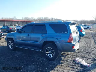 2004 Toyota 4Runner Limited with VIN JTEBU17R540038624, listed as a IAAI auction lot 41673240 with 293,925 mi miles. Bid and sale history available at carsss.com. Image 14.