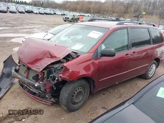 2004 Toyota Sienna CE with VIN 5TDZA23C44S191480, listed as a IAAI auction lot 39133658 with 145,012 mi miles. Bid and sale history available at carsss.com. Image 2.