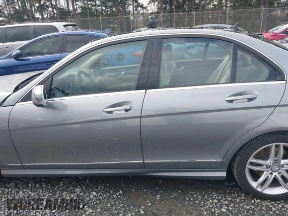 2012 Mercedes-Benz C-Class C 300 Sport with VIN WDDGF8BB6CR226429, listed as a IAAI auction lot 41934294 with 70,696 mi miles. Bid and sale history available at carsss.com. Image 15.