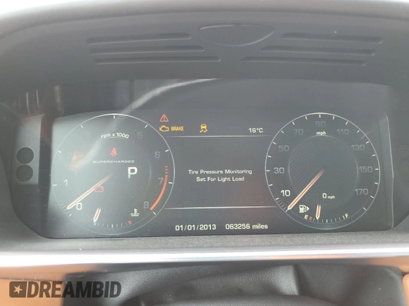2015 Land Rover Range Rover Autobiography with VIN SALGV3TF5FA222269, listed as a Copart auction lot 44347535 with 63,256 mi miles and Clean title. Bid and sale history available at DreamBid. Image 9.