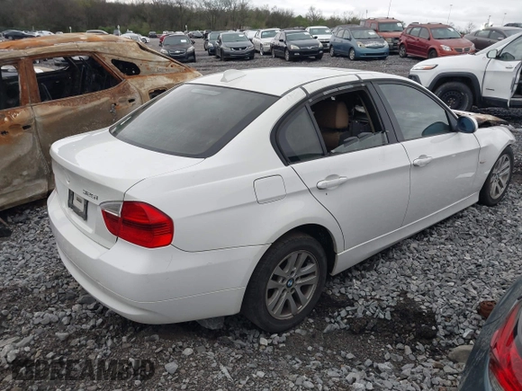 2006 BMW 3 Series 325i with VIN WBAVB13576PT05571, listed as a IAAI auction lot 41948698 with 1 mi miles. Bid and sale history available at carsss.com. Image 4.