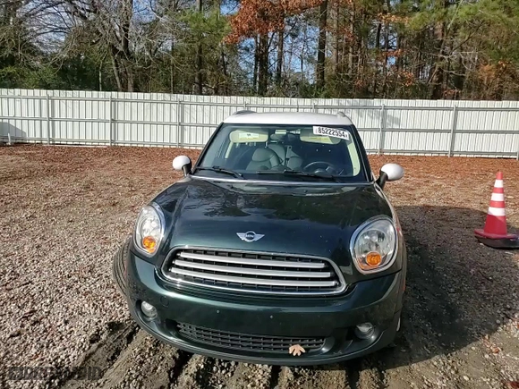 2013 MINI Cooper Countryman with VIN WMWZB3C59DWM07017, listed as a Copart auction lot 85222554 with 100,905 mi miles and Salvage Title. Bid and sale history available at carsss.com. Image 11.