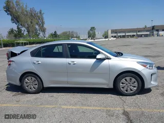 2018 Kia Rio LX with VIN 3KPA24AB4JE086105, listed as a IAAI auction lot 42062323 with 128,289 mi miles. Bid and sale history available at carsss.com. Image 14.