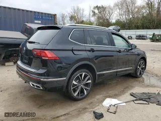 2022 Volkswagen Tiguan SEL R-Line with VIN 3VV4B7AX7NM057298, listed as a Copart auction lot 76698324 with 44,913 mi miles and Salvage Title. Bid and sale history available at carsss.com. Image 3.