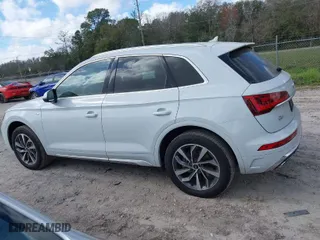 2022 Audi Q5 S line Premium Plus with VIN WA1EAAFY3N2110052, listed as a IAAI auction lot 41553595 with 53,342 mi miles. Bid and sale history available at carsss.com. Image 14.