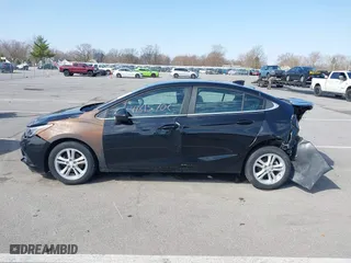 2017 Chevrolet Cruze LT with VIN 1G1BH5SE6H7255447, listed as a IAAI auction lot 41815702 with 131,235 mi miles. Bid and sale history available at carsss.com. Image 14.