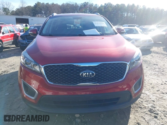 2018 Kia Sorento LX V6 with VIN 5XYPGDA50JG423071, listed as a IAAI auction lot 41275965 with 87,264 mi miles. Bid and sale history available at carsss.com. Image 6.