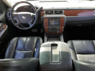 2009 Chevrolet Silverado 1500 LTZ with VIN 3GCEK33329G158422, listed as a Copart auction lot 46785695 with 224,855 mi miles and Clean Title. Bid and sale history available at carsss.com. Image 8.