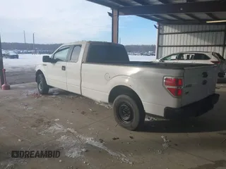 2013 Ford F-150 XL with VIN 1FTFX1CFXDKE21083, listed as a IAAI auction lot 41395847 with 245,661 mi miles. Bid and sale history available at carsss.com. Image 3.
