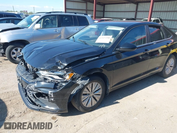 2019 Volkswagen Jetta S z VIN 3VWCB7BU1KM235505, wystawiony jako IAAI lot #42327298 z przebiegiem 54 126 mil mil oraz . Historia ofert i sprzedaży dostępna na DreamBid. Obrazek 18.