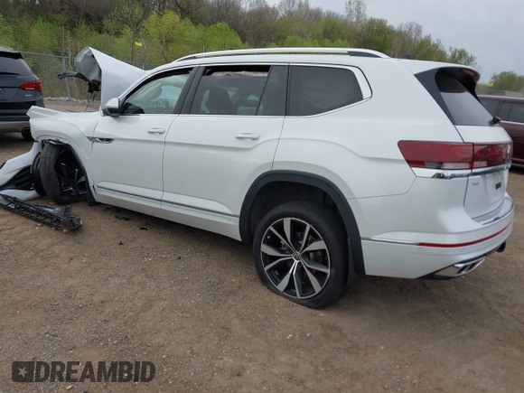 2025 Volkswagen Atlas SE with VIN 1V2FR2CA0SC525107, listed as a IAAI auction lot 42149492 with 2,443 mi miles and . Bid and sale history available at DreamBid. Image 3.