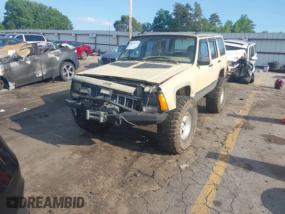 1995 Jeep Cherokee Sport with VIN 1J4FJ68S3SL555908, listed as a IAAI auction lot 42222016 with 283,444 mi miles and . Bid and sale history available at DreamBid. Image 17.