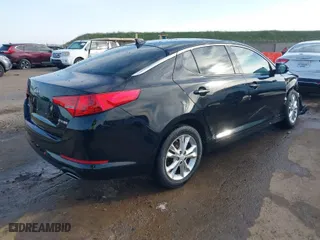 2012 Kia Optima EX with VIN 5XXGN4A7XCG083149, listed as a IAAI auction lot 41643843 with 131,726 mi miles. Bid and sale history available at carsss.com. Image 4.