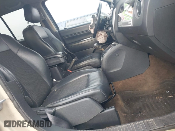 2017 Jeep Compass High Altitude with VIN 1C4NJDEB9HD208970, listed as a IAAI auction lot 41877108 with 119,029 mi miles. Bid and sale history available at carsss.com. Image 5.