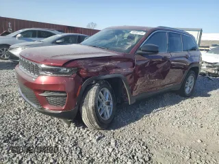 2023 Jeep Grand Cherokee Laredo z VIN 1C4RJGAG0PC534276, wystawiony jako Copart lot #48182115 z przebiegiem 18 657 mil mil oraz Szkoda całkowita • Salvage title. Historia ofert i sprzedaży dostępna na DreamBid. Obrazek 1.