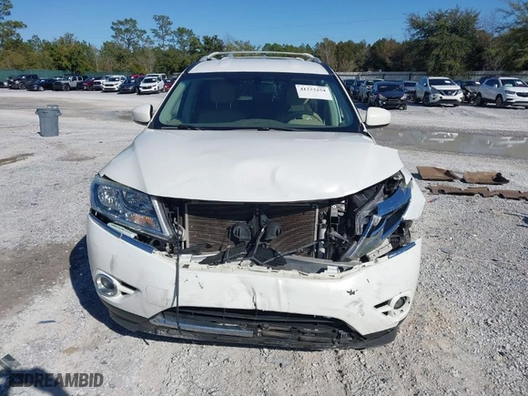 2014 Nissan Pathfinder SV with VIN 5N1AR2MN7EC682582, listed as a IAAI auction lot 41223254 with 149,860 mi miles. Bid and sale history available at carsss.com. Image 12.