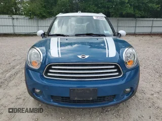 2012 MINI Countryman with VIN WMWZB3C55CWM02962, listed as a Copart auction lot 54358875 with 122,448 mi miles and Clean Title. Bid and sale history available at DreamBid. Image 5.