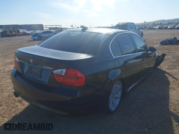 2006 BMW 3 Series 330i with VIN WBAVB33556PS15458, listed as a IAAI auction lot 41852222 with 78,633 mi miles. Bid and sale history available at carsss.com. Image 4.