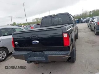 2016 Ford F-250 Lariat z VIN 1FT7W2BT3GEA96915, wystawiony jako IAAI lot #42191645 z przebiegiem 216 682 mil mil oraz . Historia ofert i sprzedaży dostępna na DreamBid. Obrazek 17.