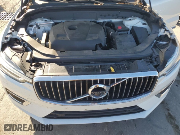 2018 Volvo XC60 Inscription with VIN LYVA22RL0JB087488, listed as a Copart auction lot 77495764 with 70,526 mi miles and Salvage Title. Bid and sale history available at DreamBid. Image 12.
