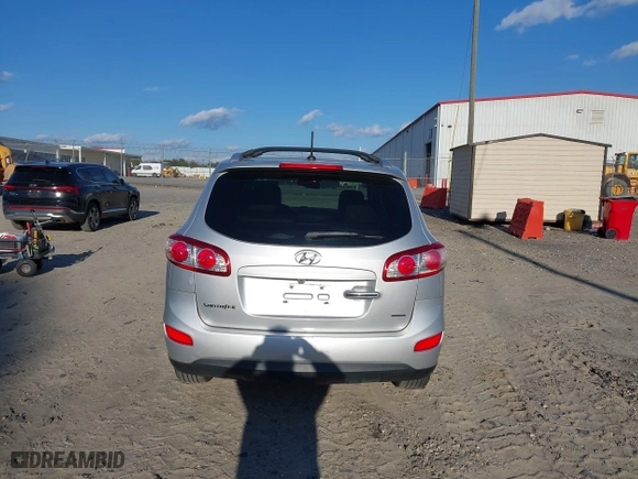 2012 Hyundai Santa Fe Limited with VIN 5XYZK3AB2CG104071, listed as a IAAI auction lot 41237756 with 223,076 mi miles. Bid and sale history available at carsss.com. Image 16.