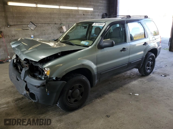 2005 Ford Escape XLS Value with VIN 1FMYU02Z45KB16795, listed as a Copart auction lot 76715344 with 196,424 mi miles and Salvage Title. Bid and sale history available at carsss.com. Image 1.