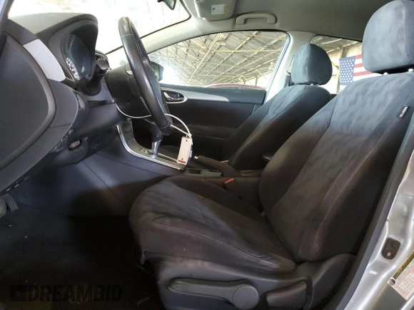 2013 Nissan Sentra SR z VIN 3N1AB7APXDL749600, wystawiony jako Copart lot #56838155 z przebiegiem 191 455 mil mil oraz Czysty tytuł • Clean title. Historia ofert i sprzedaży dostępna na DreamBid. Obrazek 7.