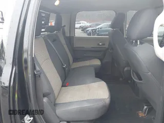 2012 Ram 1500 Big Horn z VIN 1C6RD7LT7CS305487, wystawiony jako IAAI lot #42160903 z przebiegiem 72 962 mil mil oraz . Historia ofert i sprzedaży dostępna na DreamBid. Obrazek 8.