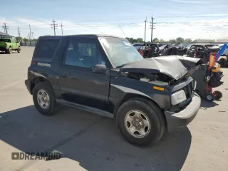 1996 Chevrolet Tracker z VIN 2CNBJ1869T6912380, wystawiony jako Copart lot #68080054 z przebiegiem 175 206 mil mil oraz Szkoda całkowita • Salvage title. Historia ofert i sprzedaży dostępna na DreamBid. Obrazek 4.