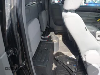 2013 Toyota Tacoma with VIN 5TFUU4EN4DX050303, listed as a IAAI auction lot 41833470 with 117,371 mi miles and . Bid and sale history available at DreamBid. Image 8.
