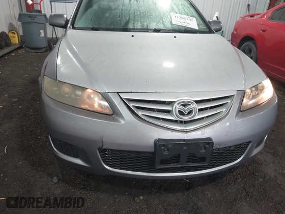 2008 Mazda 6 i Sport VE with VIN 1YVHP80C785M46761, listed as a IAAI auction lot 41785245 with 162,322 mi miles. Bid and sale history available at carsss.com. Image 6.