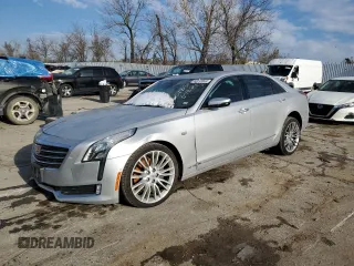 2018 Cadillac CT6 Luxury AWD z VIN 1G6KE5R62JU113203, wystawiony jako Copart lot #83313944 z przebiegiem 103 082 mil mil oraz Szkoda całkowita • Salvage title. Historia ofert i sprzedaży dostępna na DreamBid. Obrazek 1.