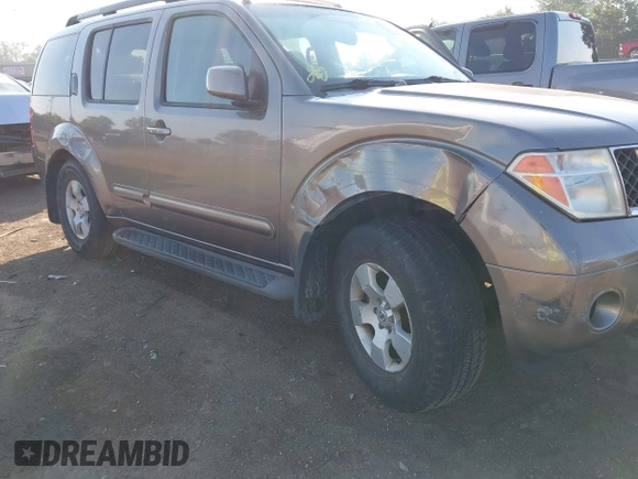 2006 Nissan Pathfinder SE with VIN 5N1AR18W96C660064, listed as a IAAI auction lot 42702343 with 198,734 mi miles and . Bid and sale history available at DreamBid. Image 6.