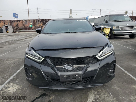 2023 Nissan Maxima SR with VIN 1N4AA6EV1PC505083, listed as a Copart auction lot 43743015 with 23,834 mi miles and Salvage Title. Bid and sale history available at carsss.com. Image 5.