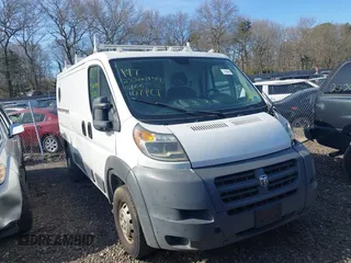 2014 Ram ProMaster Cargo z VIN 3C6TRVAG2EE101011, wystawiony jako IAAI lot #42068141 z przebiegiem Nie podano mil oraz . Historia ofert i sprzedaży dostępna na DreamBid. Obrazek 1.