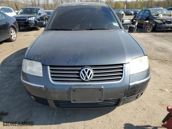 2003 Volkswagen Passat GLX with VIN WVWRH63B73P341214, listed as a Copart auction lot 54361985 with 164,489 mi miles and Salvage Title. Bid and sale history available at carsss.com. Image 5.