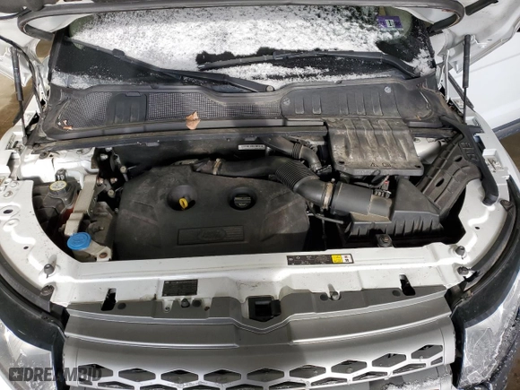 2015 Land Rover Range Rover Evoque Pure Plus with VIN SALVP2BG8FH982158, listed as a Copart auction lot 89085505 with 68,113 mi miles and Salvage Title. Bid and sale history available at carsss.com. Image 12.