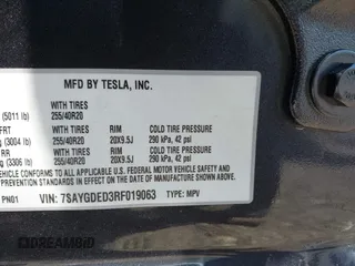 2024 Tesla Model Y with VIN 7SAYGDED3RF019063, listed as a IAAI auction lot 42061888 with 13,763 mi miles and . Bid and sale history available at DreamBid. Image 9.