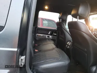 2019 Mercedes-Benz G 63 AMG with VIN WDCYC7HJ3KX319459, listed as a Copart auction lot 39741754 with 48,094 mi miles and . Bid and sale history available at carsss.com. Image 10.